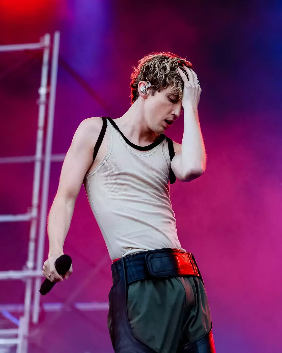 TROYE20 SIVAN20 Santander20 PS20 BCN20242031 05 2420 Christian20 Bertrand20001